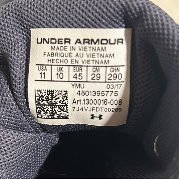 Under Armour men’s size 11 gray high top shoes. - Picture 8 of 8